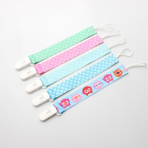 Professional supplier cute soft chain pacifier holder clip for baby
