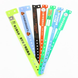 Custom logo event one time use id plastic wristband PVC for event