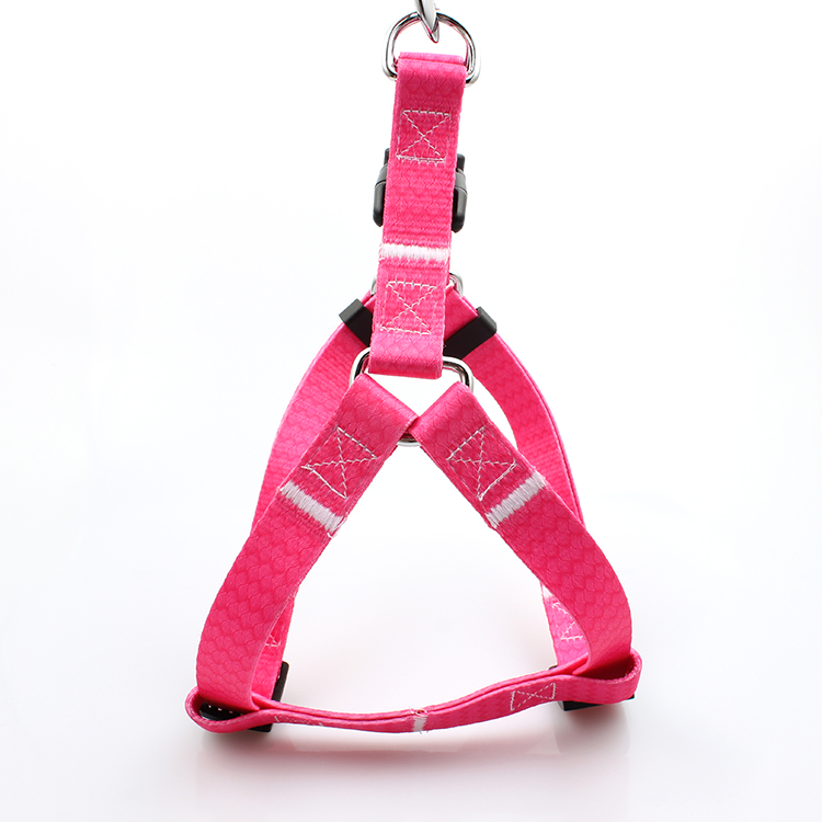 Guangzhou Supplier Custom Soft Comfortable Sublimation Dog Leash and Training Dog Harness Featured Image