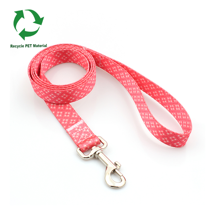 Wholesale custom camouflage RPET recycled dog leashes Featured Image